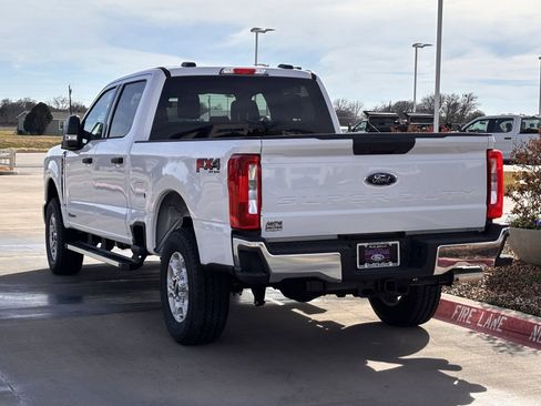 New 2026 Ford F250 XLT w/ FX4 Off-Road Package image 6