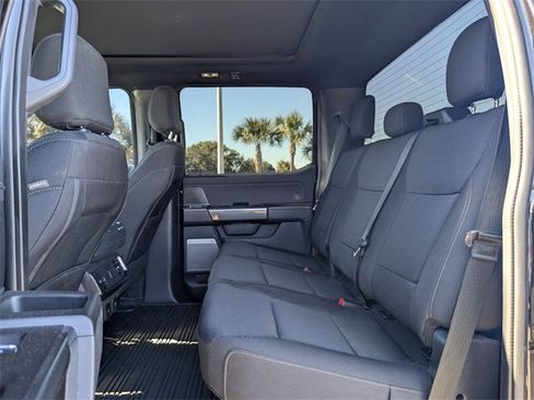 Used 2022 Ford F150 XLT w/ Equipment Group 302A High image 16