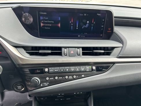 Used 2019 Lexus ES 350 w/ Premium Package image 21