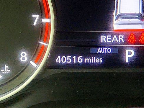 Used 2022 Nissan Rogue SV AWD/4WD image 15