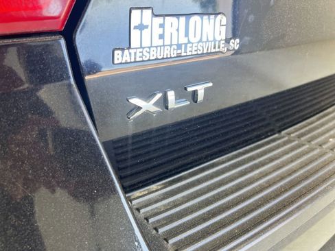Used 2019 Ford Expedition XLT w/ Equipment Group 201A AWD/4WD image 30