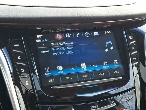 Used 2018 Cadillac Escalade Premium Luxury AWD/4WD image 21