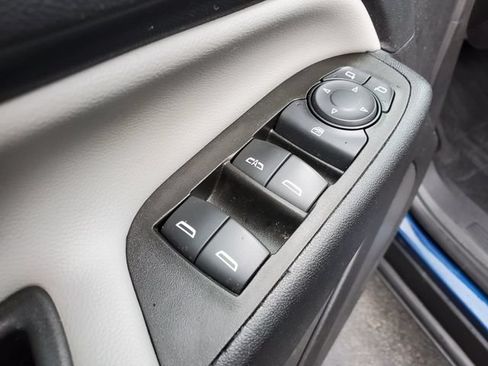 Used 2022 Chevrolet Equinox LS w/ LS Convenience Package AWD/4WD image 19