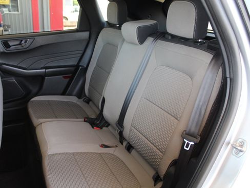 Used 2022 Ford Escape SE AWD/4WD image 21