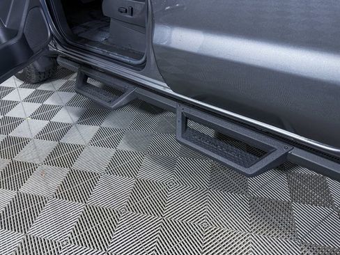 Certified 2024 Nissan Frontier PRO-4X w/ Technology Package image 39