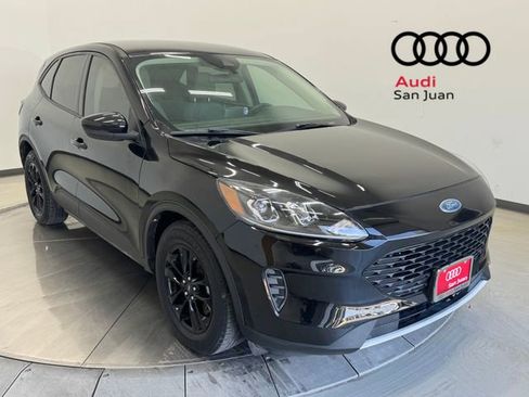 Used 2020 Ford Escape SE Sport FWD image 1