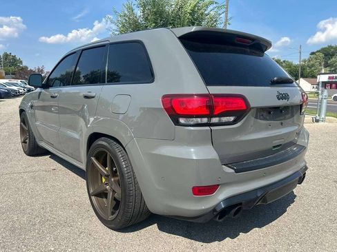 Used 2019 Jeep Grand Cherokee Trackhawk AWD/4WD image 7