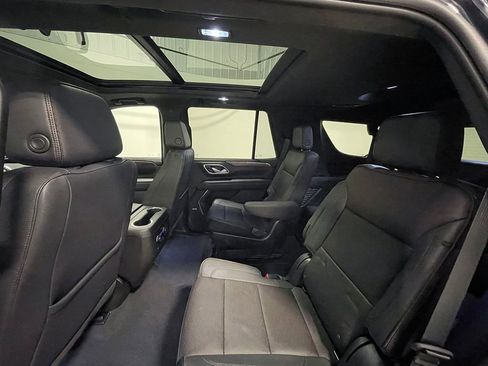Used 2023 Chevrolet Tahoe High Country AWD/4WD image 13