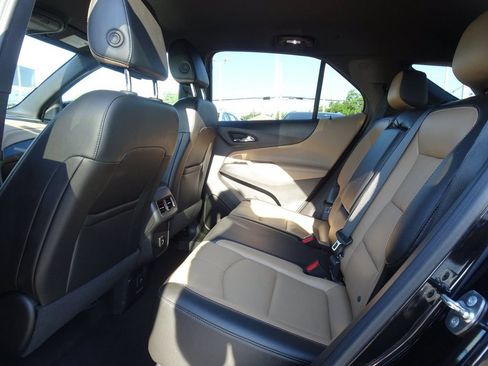 Used 2024 Chevrolet Equinox Premier FWD image 15