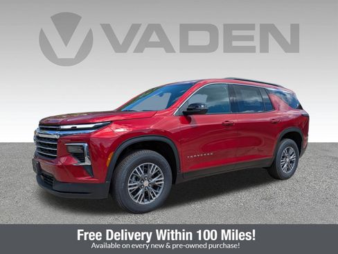 New 2025 Chevrolet Traverse LT image 1