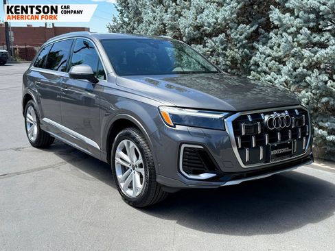 Used 2025 Audi Q7 3.0T Premium Plus image 13