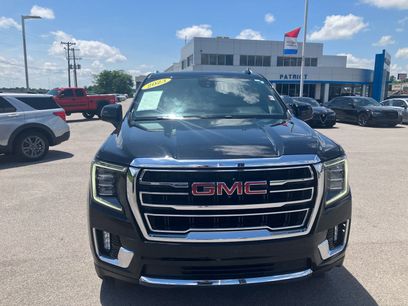 Used 2023 GMC Yukon SLT w/ SLT Premium Package