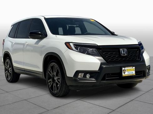 Used 2021 Honda Passport Sport image 3