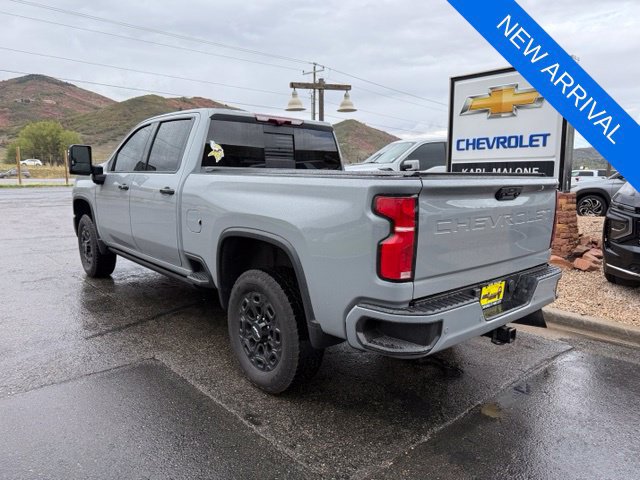 Used 2024 Chevrolet Silverado 3500 LTZ w/ LTZ Plus Package AWD/4WD image 4