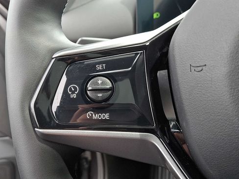 Used 2025 BMW i5 xDrive40 w/ Premium Package AWD/4WD image 23