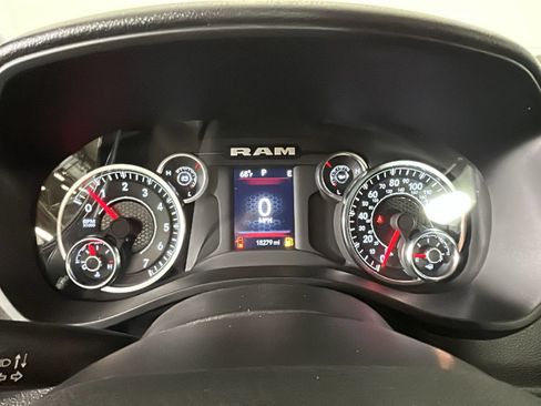 Used 2025 RAM 1500 Tradesman w/ Night Edition AWD/4WD image 22
