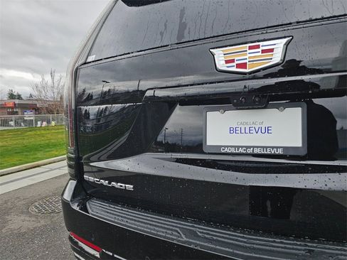 New 2026 Cadillac Escalade ESV Sport image 15