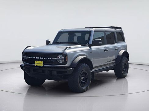 Used 2022 Ford Bronco Wildtrak AWD/4WD image 1