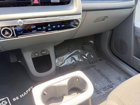 Certified 2023 Hyundai Ioniq 5 SE RWD image 13