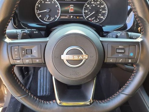 Used 2024 Nissan Pathfinder Rock Creek AWD/4WD image 9