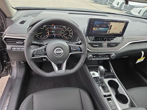 New 2025 Nissan Altima 2.5 SL image 33
