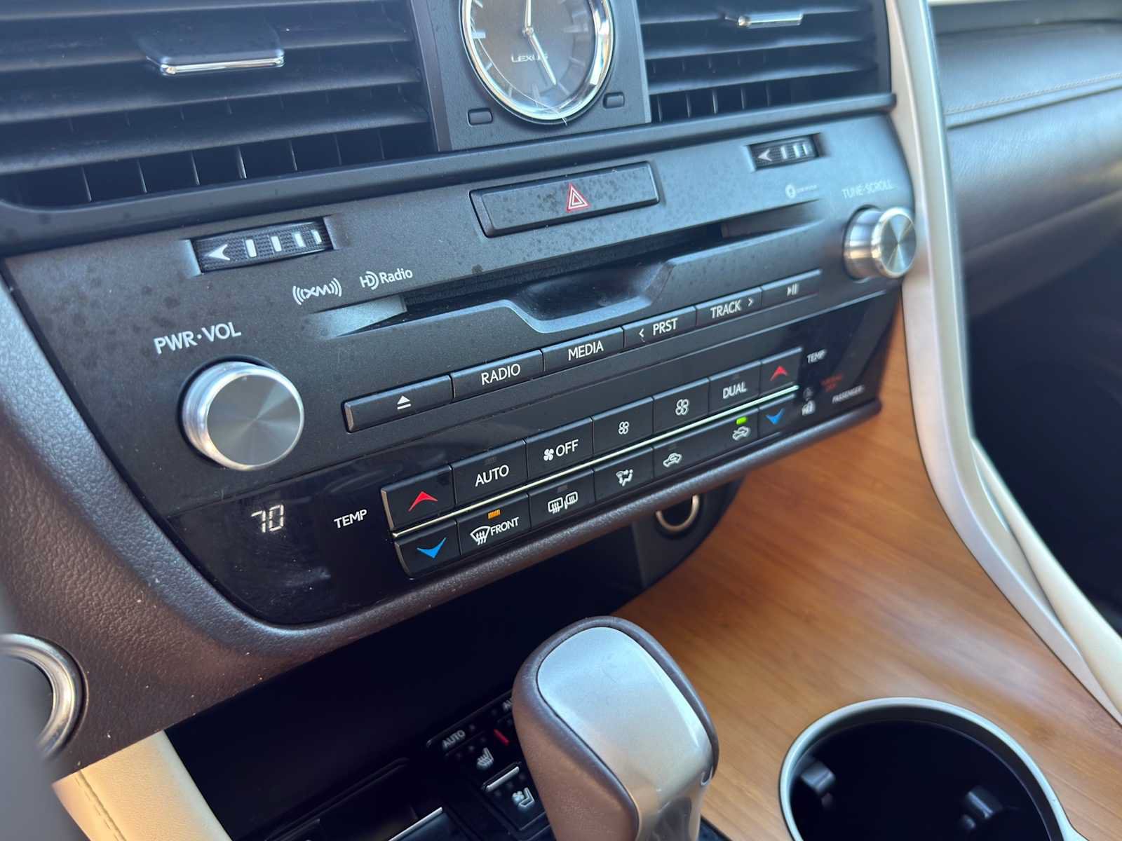 Used 2018 Lexus RX 350 FWD w/ Premium Package image 16