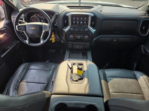 Used 2020 Chevrolet Silverado 1500 LTZ w/ LTZ Premium Package AWD/4WD image 12