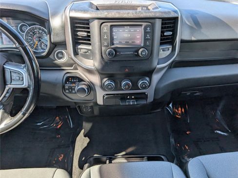 Used 2021 RAM 1500 Big Horn AWD/4WD image 17
