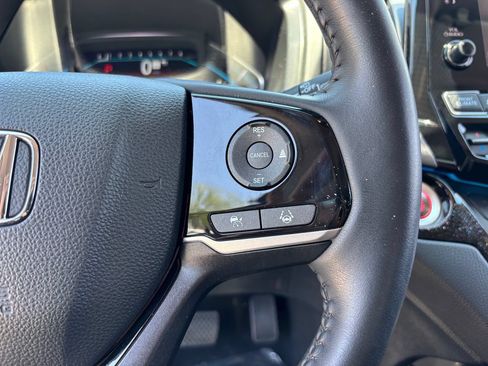 Certified 2024 Honda Odyssey Touring image 26