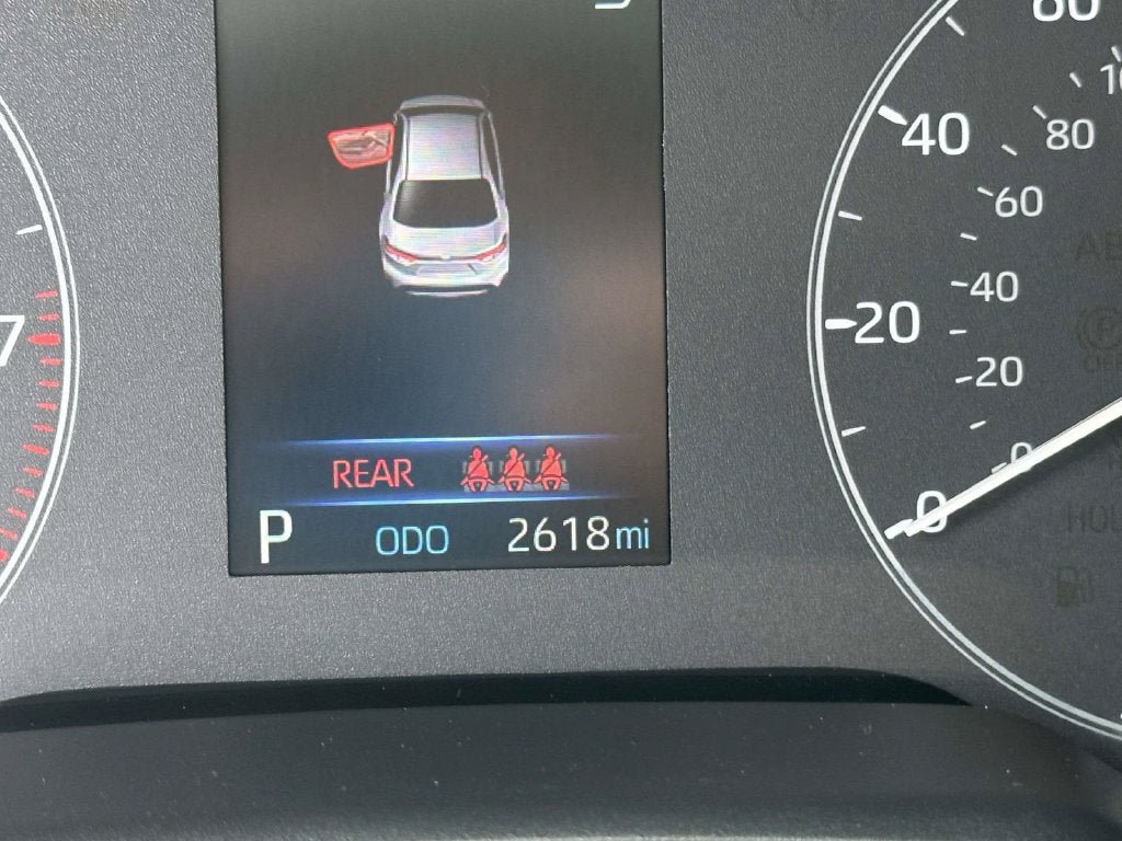 Used 2024 Toyota Corolla LE FWD image 26