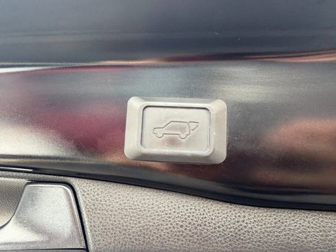 Certified 2024 Toyota RAV4 XLE w/ Convenience Package AWD/4WD image 19