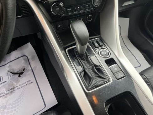 Used 2023 Mitsubishi Eclipse Cross SEL image 23