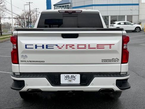Certified 2020 Chevrolet Silverado 1500 High Country w/ Technology Package image 16
