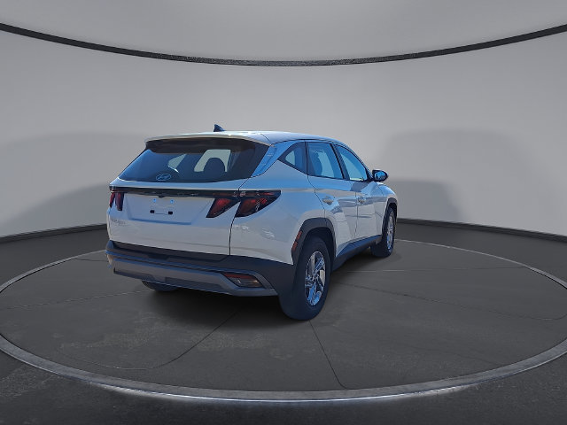 New 2026 Hyundai Tucson SE FWD image 8