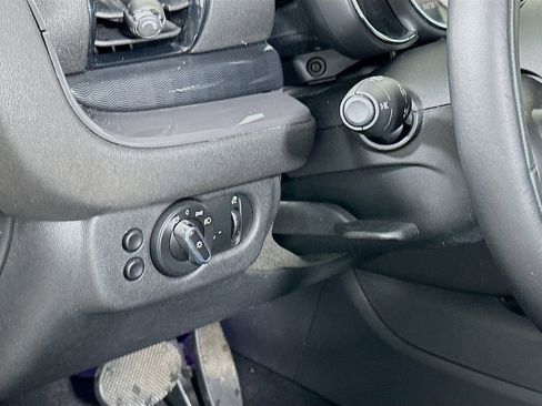 Used 2017 MINI Cooper Clubman ALL4 image 7