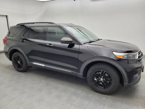 Used 2020 Ford Explorer XLT w/ Comfort Package AWD/4WD image 11