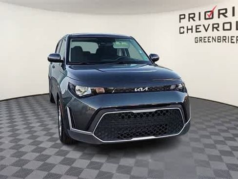 Used 2023 Kia Soul LX w/ Option Group 015 image 3