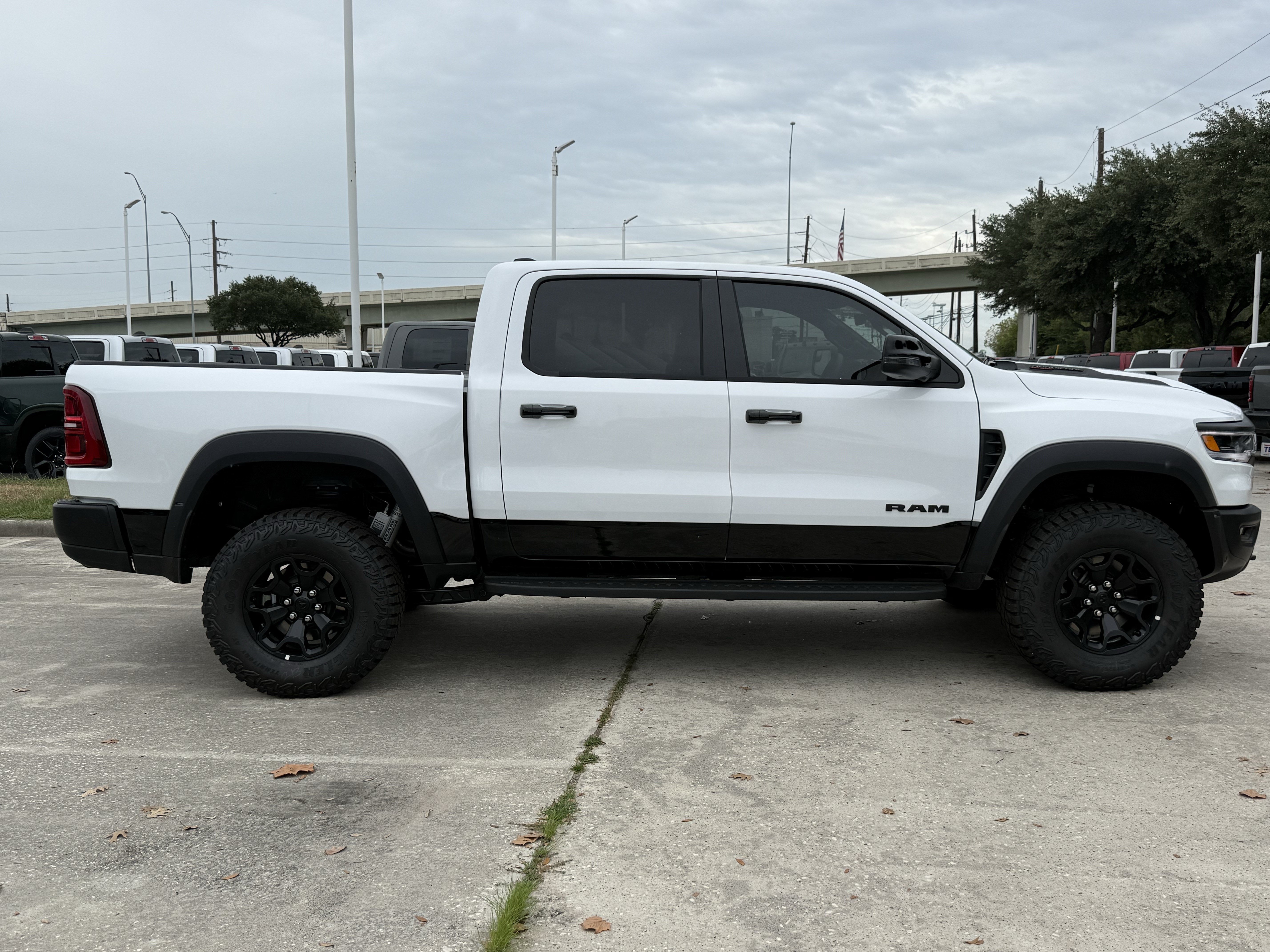 New 2026 RAM 1500 RHO AWD/4WD image 3