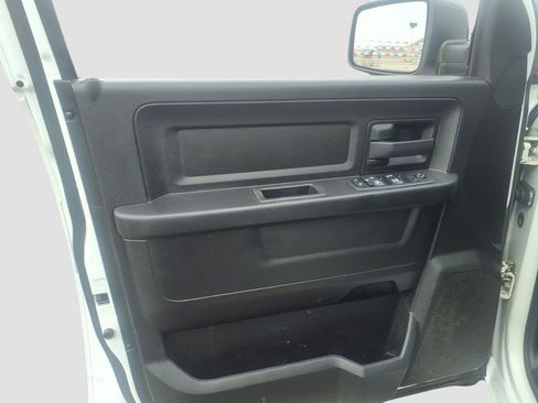 Used 2019 RAM 1500 Tradesman w/ Chrome Plus Package image 17