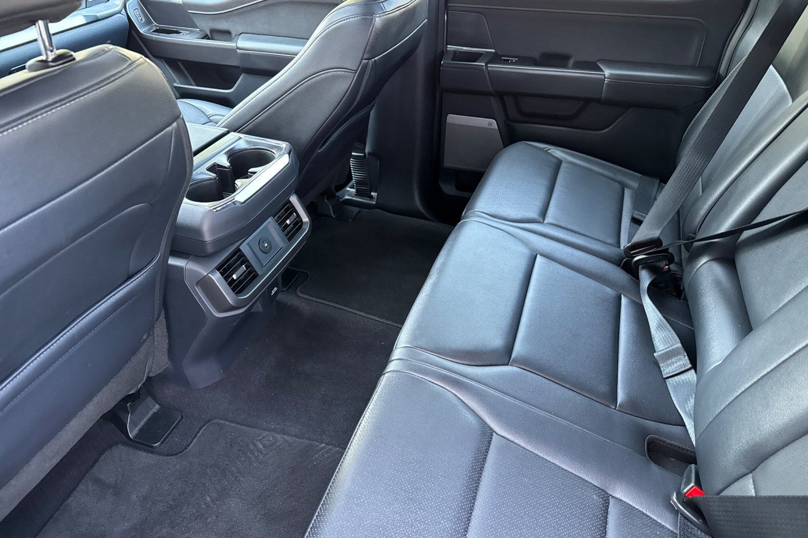 Certified 2025 Ford F150 Lariat AWD/4WD image 12