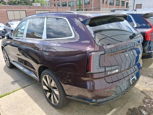 New 2026 Volvo EX90 Plus AWD/4WD image 5