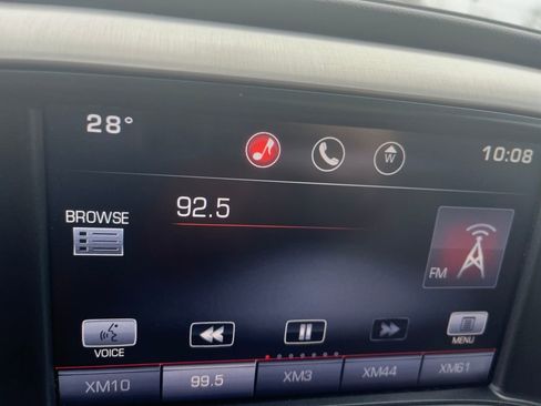 Used 2015 GMC Sierra 2500 SLT w/ Duramax Plus Package image 14