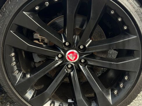 Used 2020 Jaguar F-TYPE Convertible RWD image 42