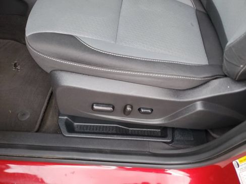 Used 2018 Ford Escape SE w/ SE Sync 3 Package AWD/4WD image 22