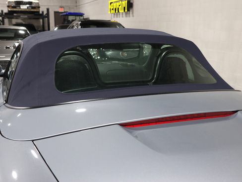 Used 2001 Porsche Boxster S image 34
