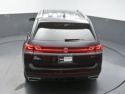 Used 2025 Volkswagen Atlas SEL image 46