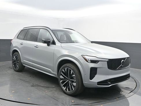 New 2026 Volvo XC90 B6 Ultra w/ Protection Package Premier AWD/4WD image 9