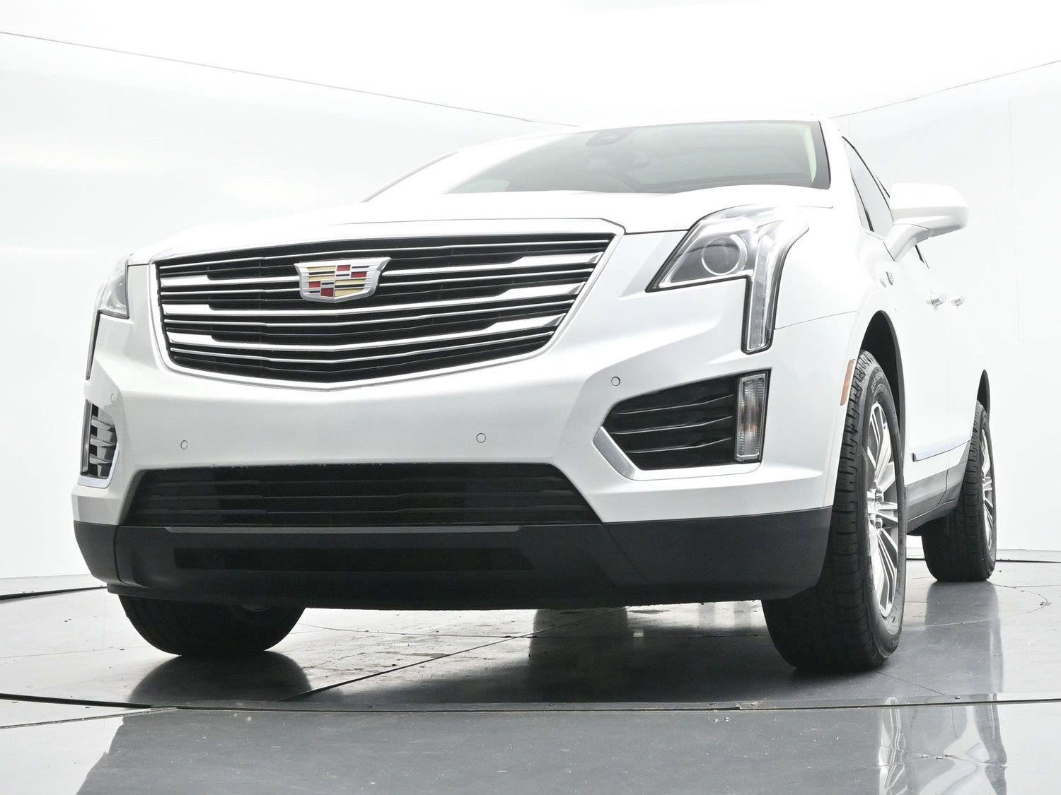 Used 2017 Cadillac XT5 Luxury w/ Driver Awareness Package FWD image 52