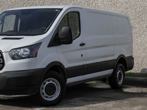 Used 2019 Ford Transit 250 130 Low Roof image 6