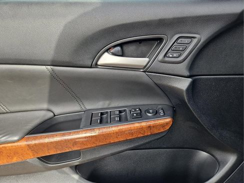 Used 2011 Honda Accord EX-L image 15